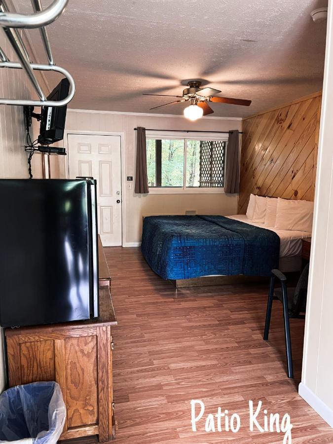 Stony Creek Hotel 2*