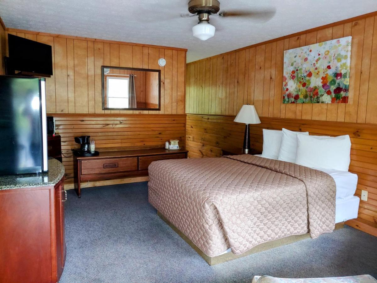 Stony Creek Hotel 2*
